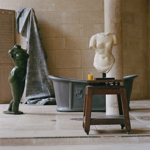 Mythes - The exhibition by Simon Porte Jacquemus